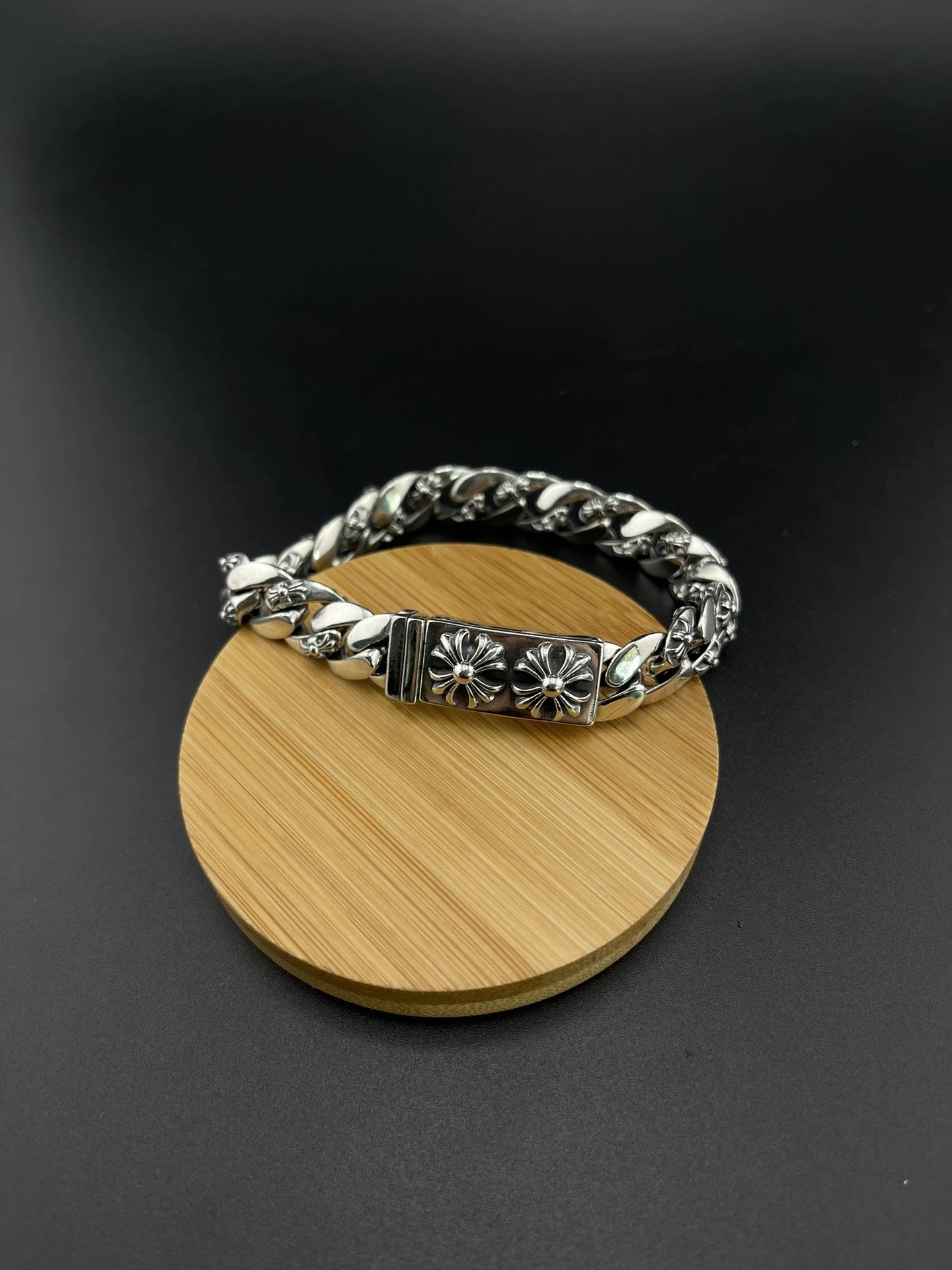 Chrome Hearts Bracelet 40 colorways [Premium Quality] foto 2
