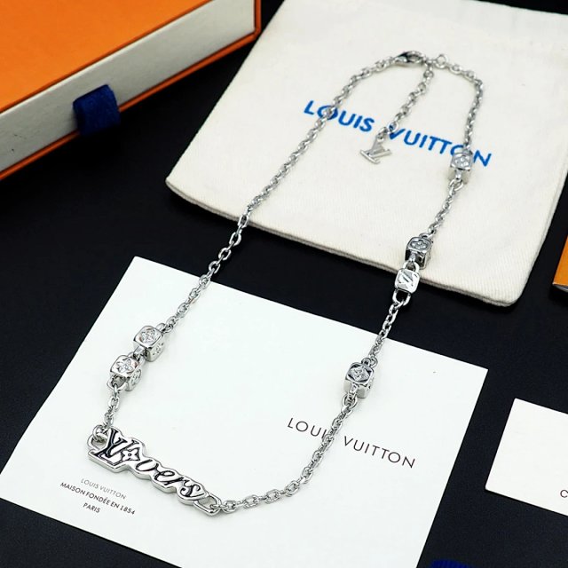 LV Louis Vuitton Bracelet: seller detail photo 5