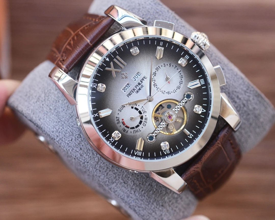 PATEK PHILIPPE Watch