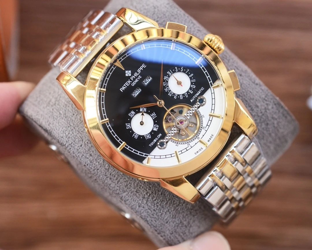 PATEK PHILIPPE Watch