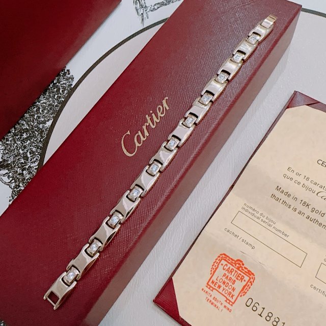Cartier Bracelet: seller detail photo 13