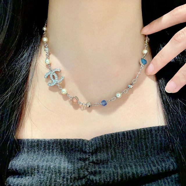 CHANEL Necklace: seller detail photo 1
