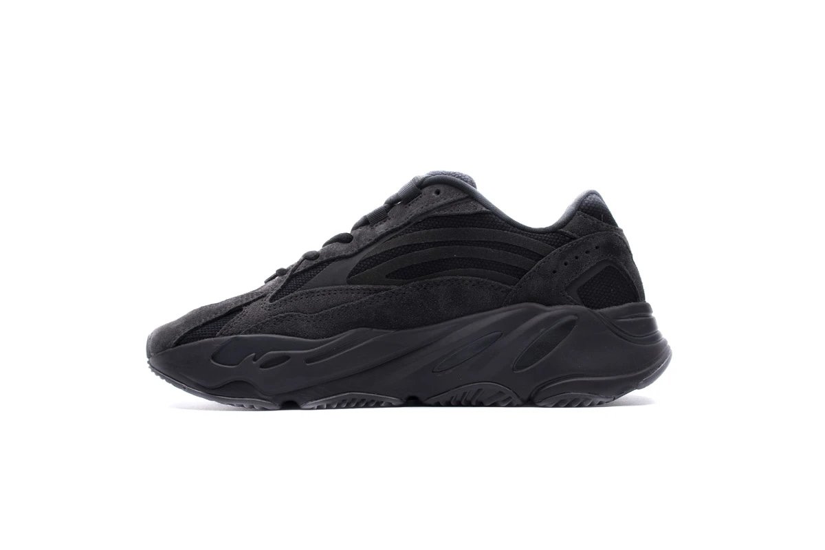 Adidas Yeezy Boost 700 foto 2