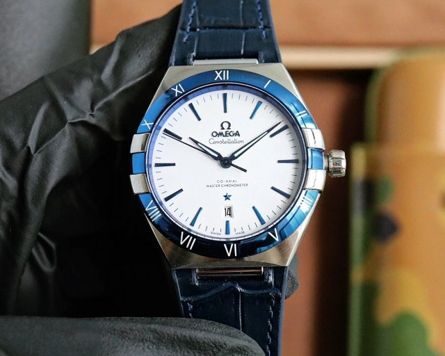 OMEGA Watch: seller detail photo 4