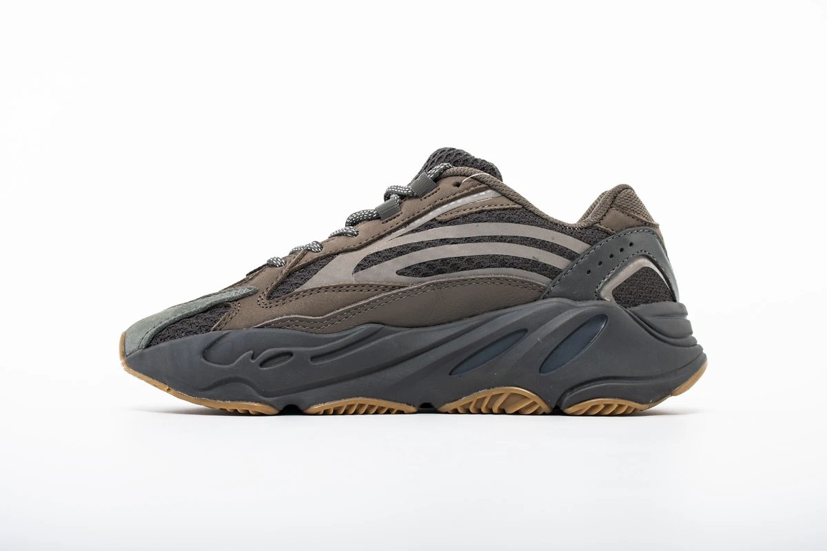 Adidas Yeezy Boost 700 foto 3