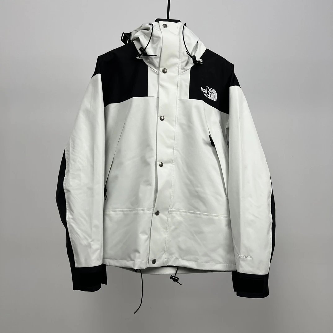 The North Face Jackets 1990 hooded waterproof mountain jacket image 12