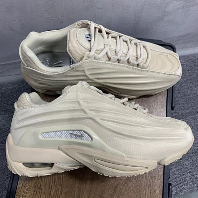 Nike Notca Hot Step