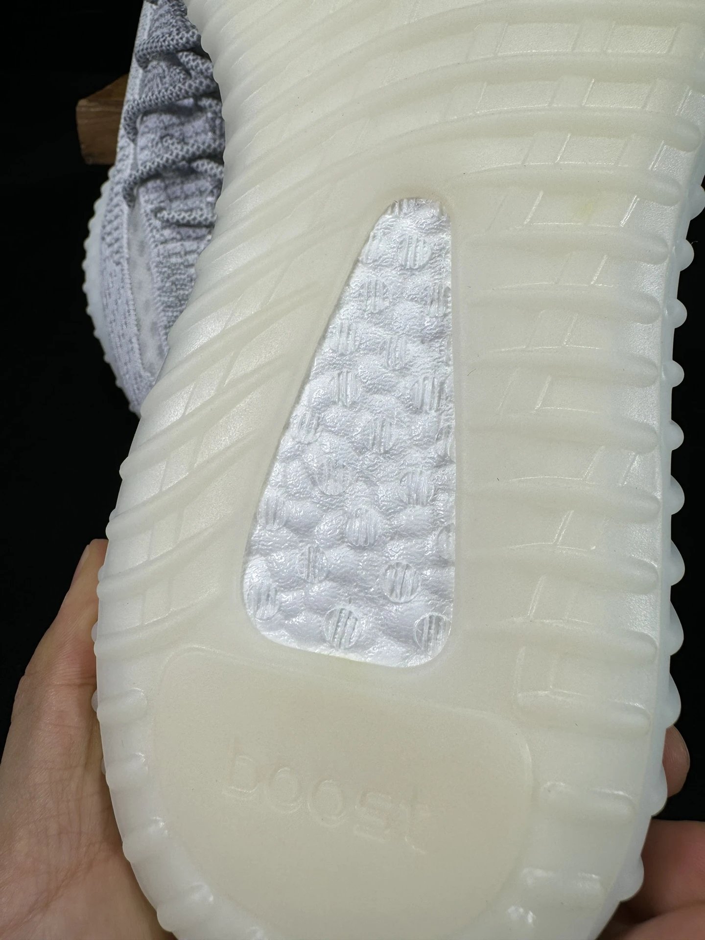 Unbranded Sneakers Knit Low-Top with Translucent Ribbed Soles image 8