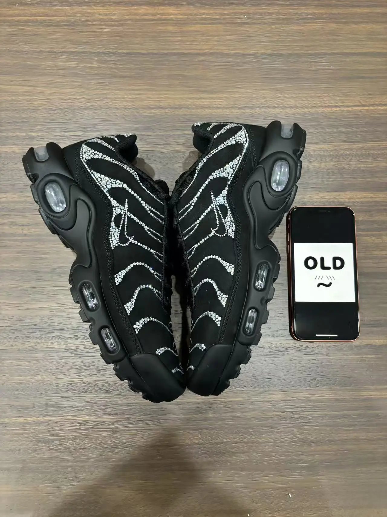 Nike Air Max Plus SP Swarovski Moonlight FZ4237-001