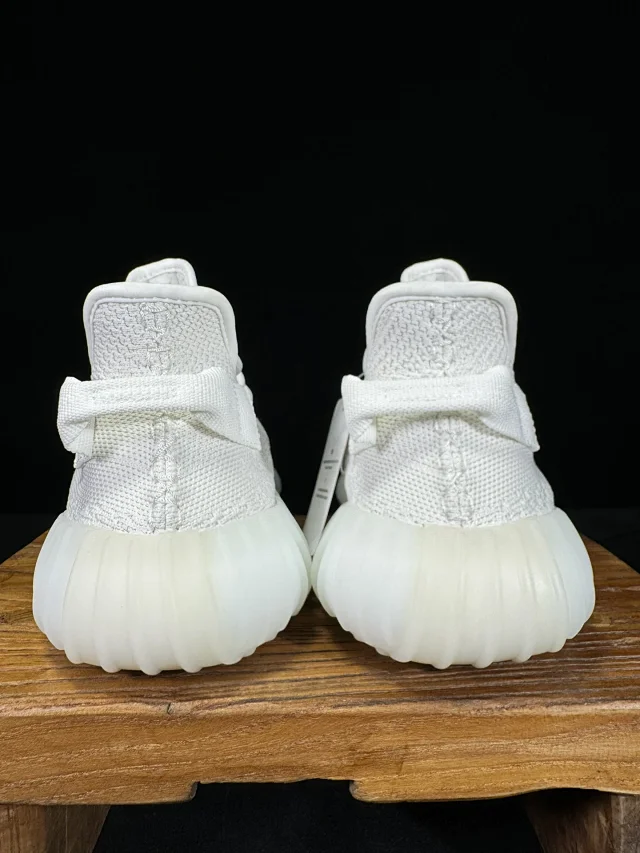 Unbranded Sneakers 350 V2 Knit product detail image 3