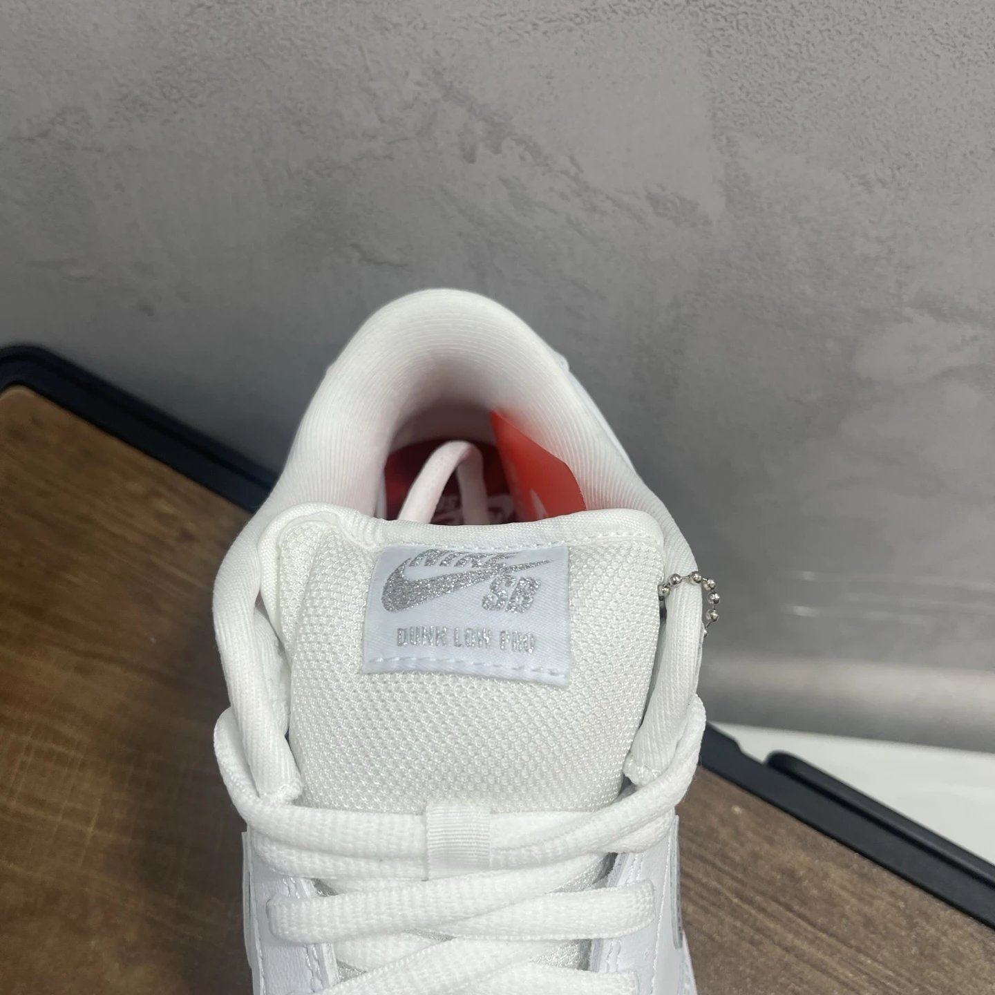 Nike Sneakers SB Dunk Low Supreme HQ8487-100 image 6