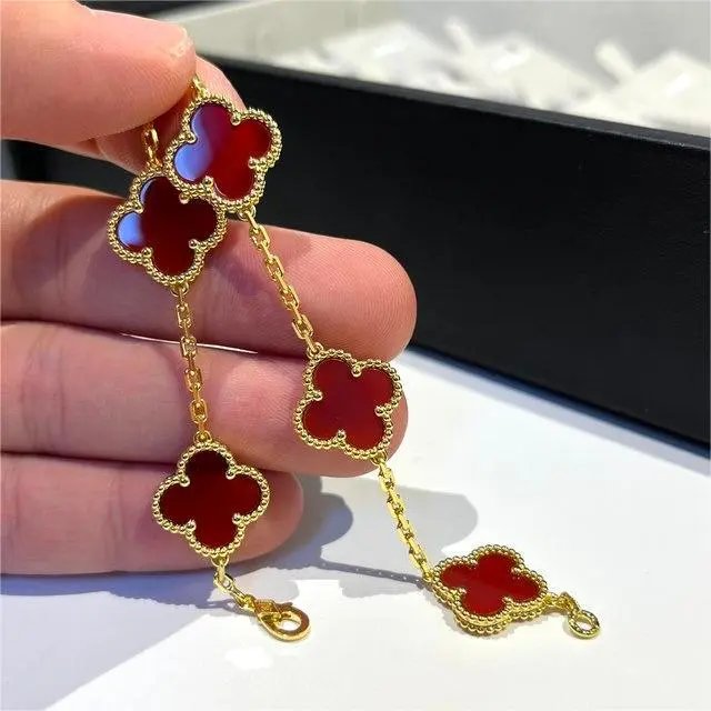 Van Cleef & Arpels Necklace