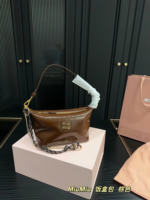 Miumiu: seller detail photo 9