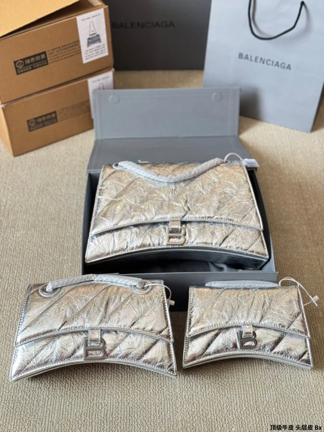 Balenciaga Handbag: seller detail photo 4