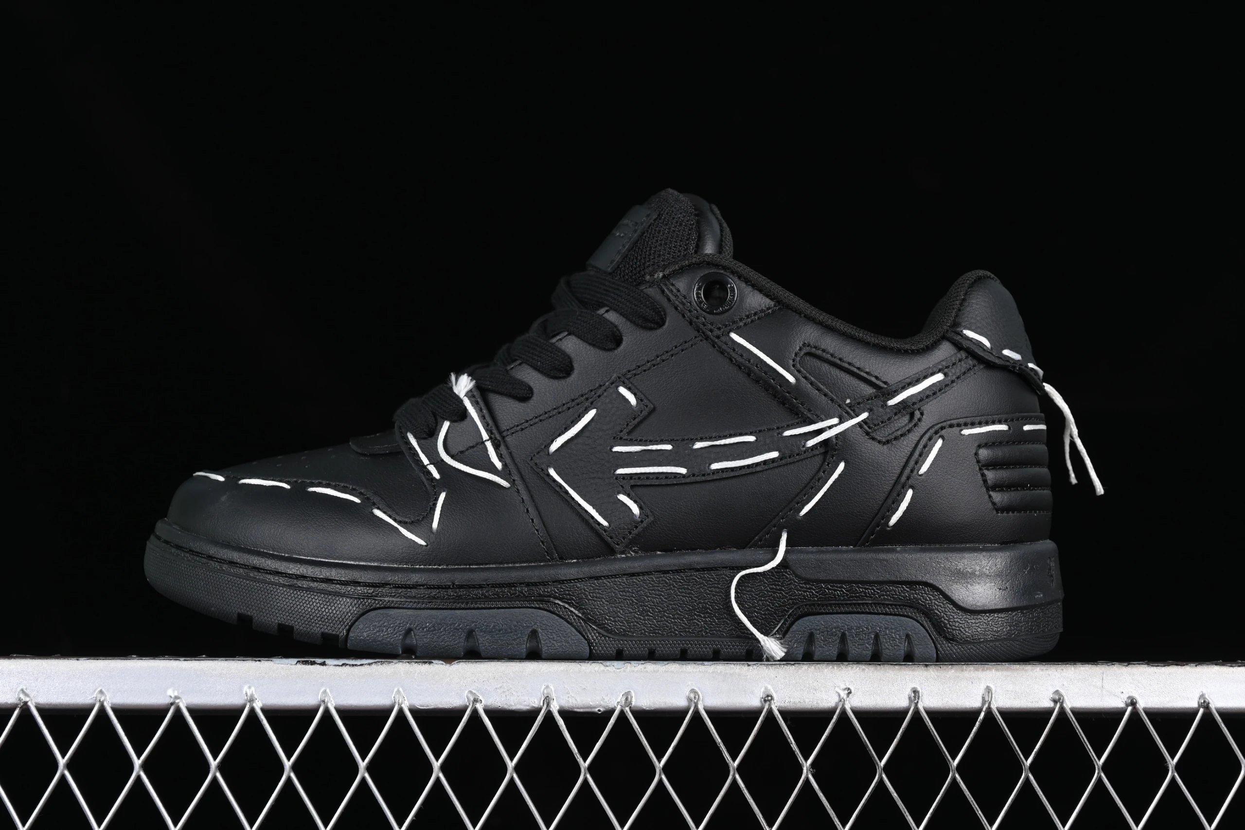 Stitching all black