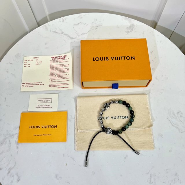LV Louis Vuitton Bracelet: seller detail photo 2