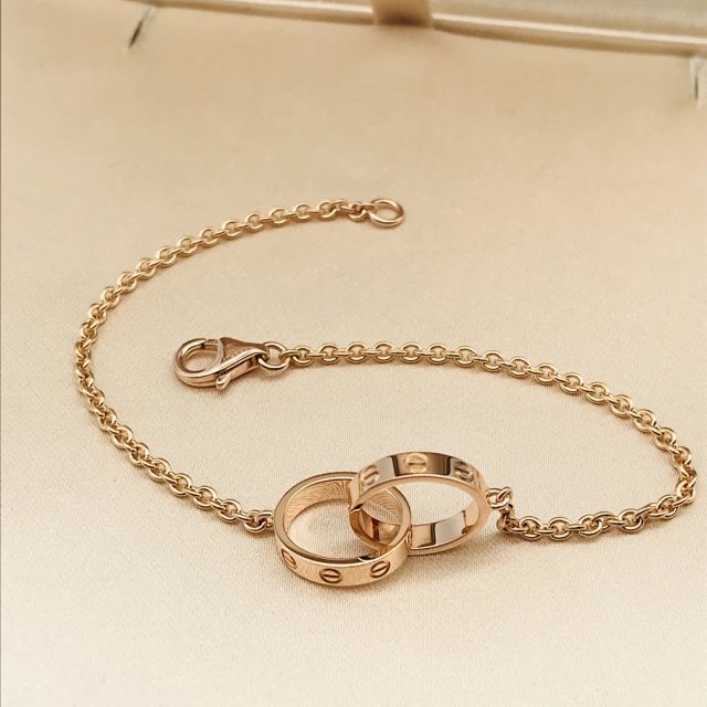 LV Louis Vuitton Bracelet: seller detail photo 4