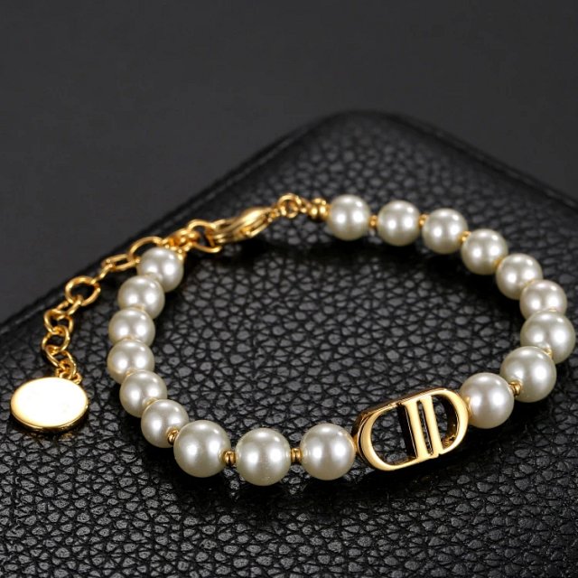 LV Louis Vuitton Bracelet: seller detail photo 14