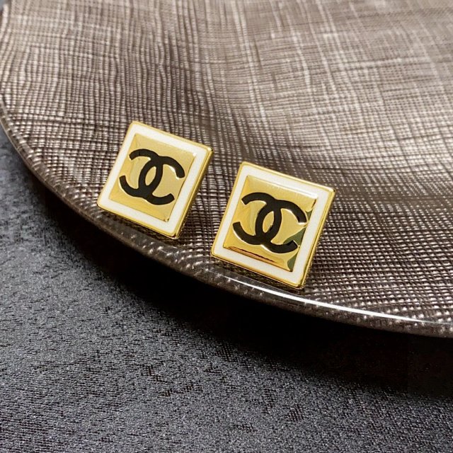 DIOR CHANEL Earrings: seller detail photo 4