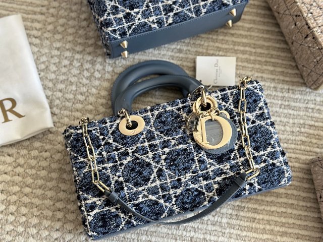 Dior Crossbody Bag: seller detail photo 8