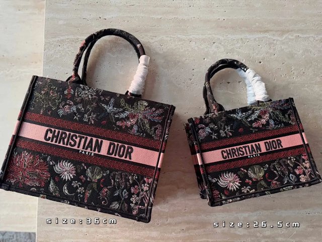 Lady Dior: seller detail photo 5