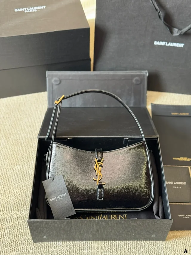 Saint Laurent Shoulder Bags Cassandre Logo Bag product detail image 1