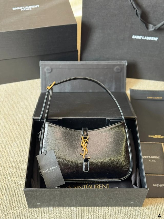 YSL Saint Laurent Handbag: seller detail photo 1