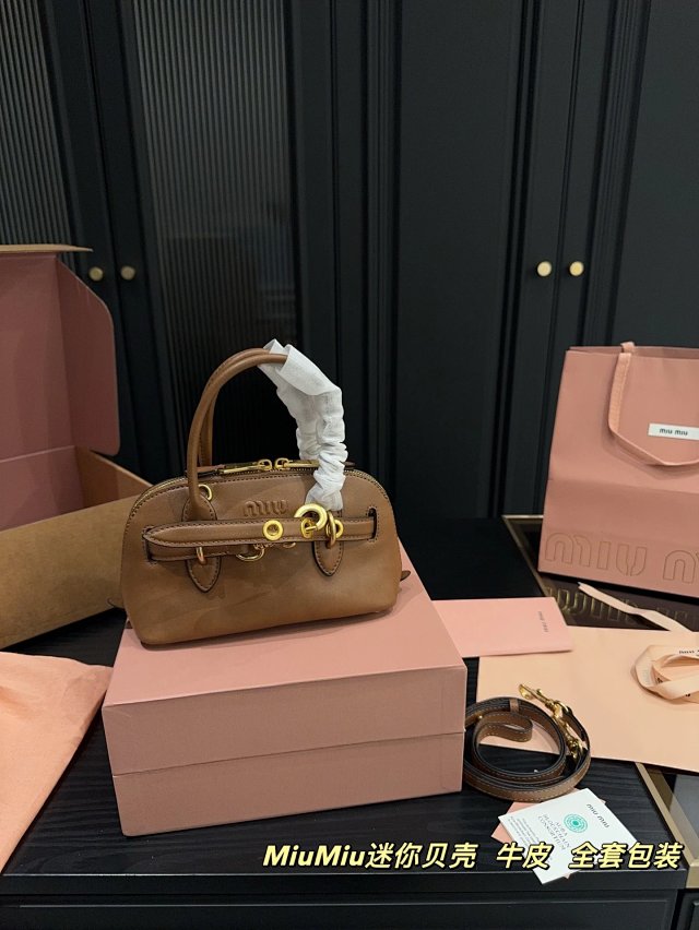 Miumiu: seller detail photo 11