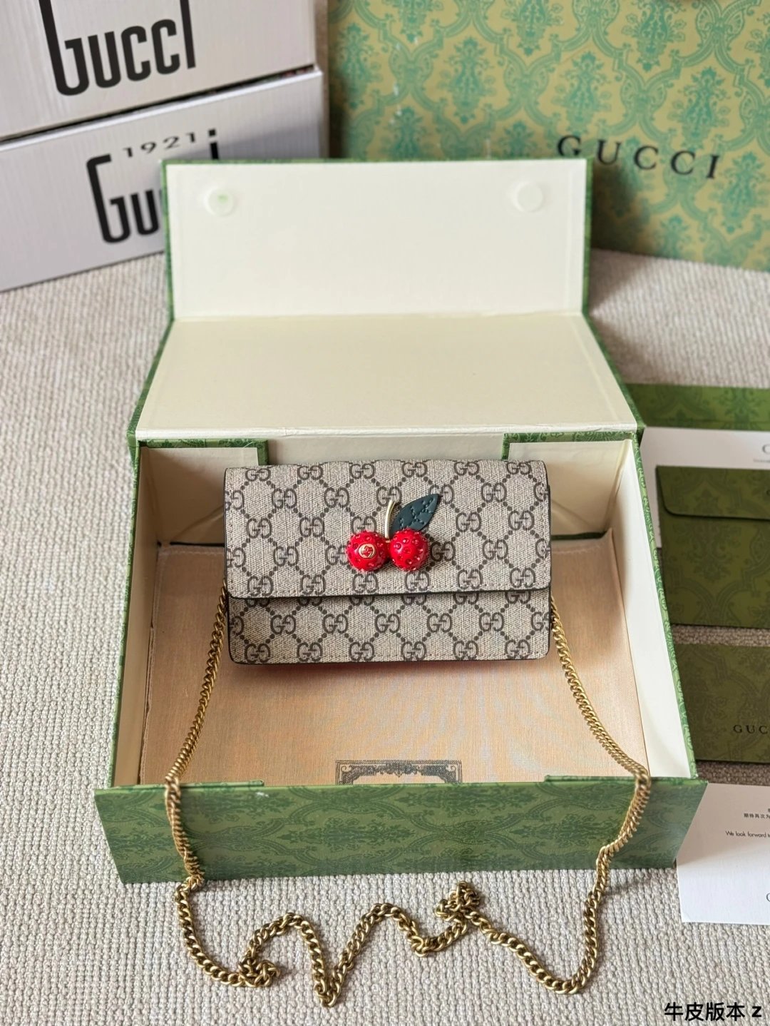 GUCCI Handbag