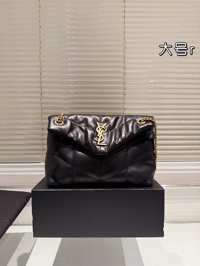 YSL Saint Laurent Handbag: seller detail photo 13