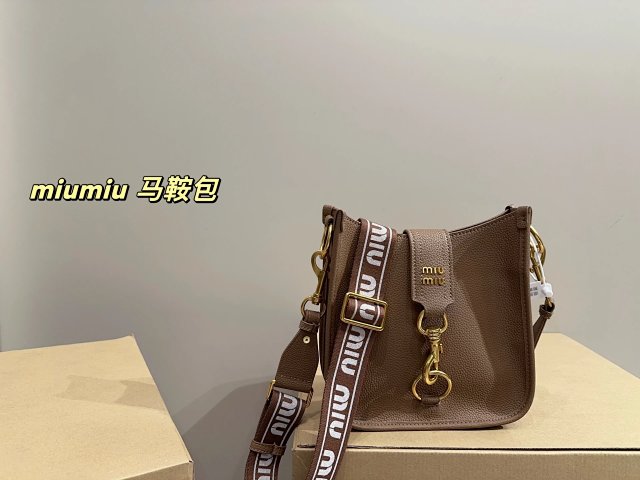 Miumiu: seller detail photo 6