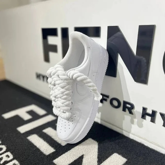 Nike Sneakers Low-Top Swoosh product detail image 9
