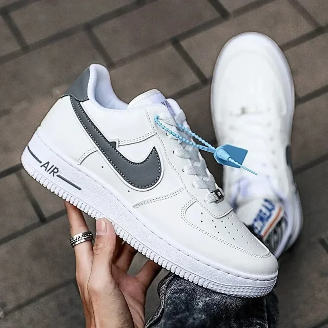 Nike Sneakers Low-Top Swoosh product detail image 5