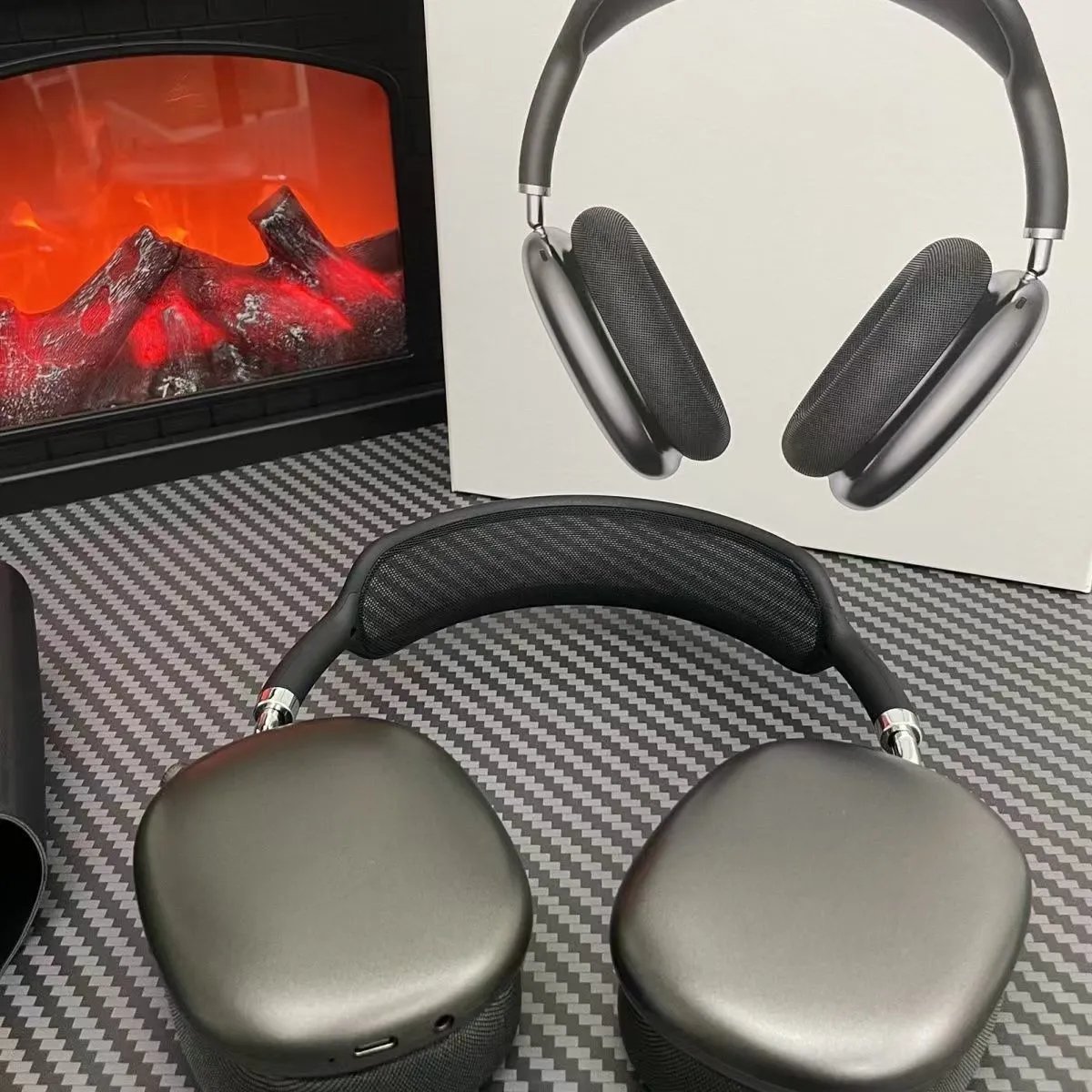 Apple AirPods Max Headphones [