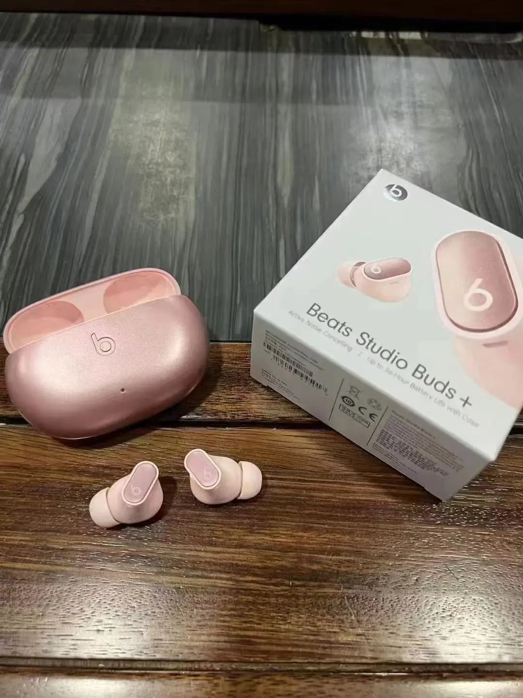 Beats Studio Bud+