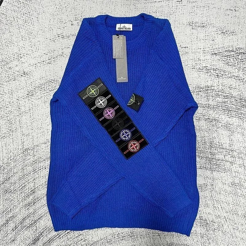 Sweater 4