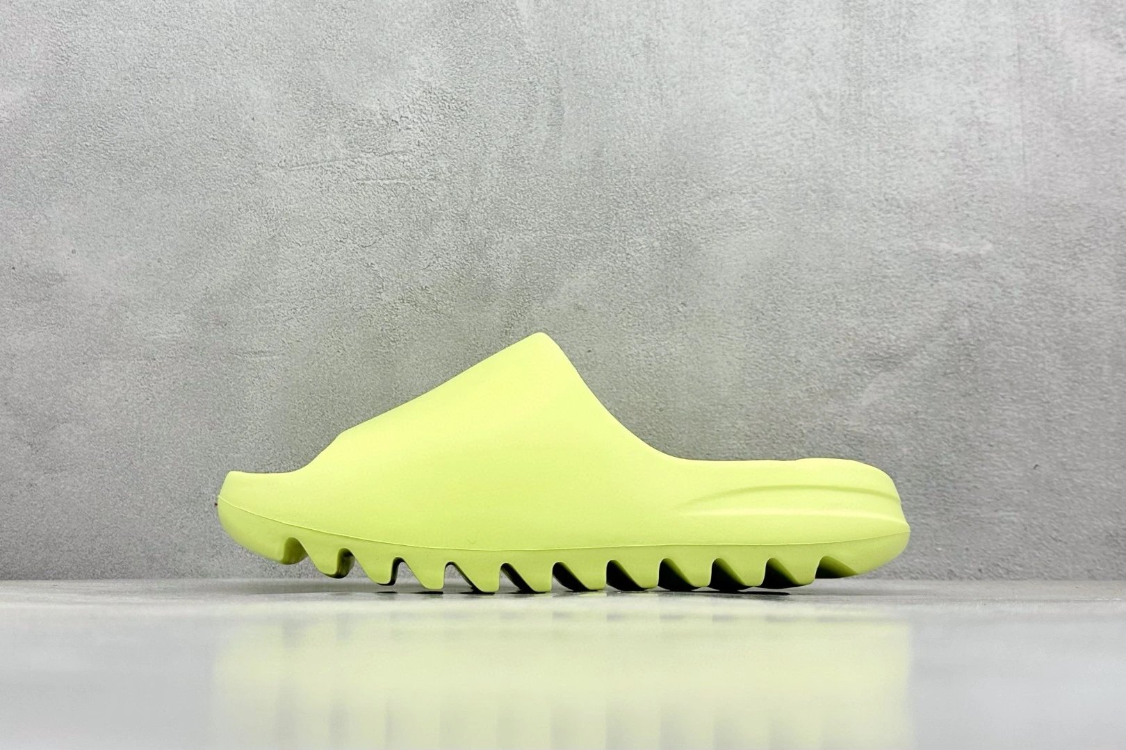 Fluorescent Green GX6138