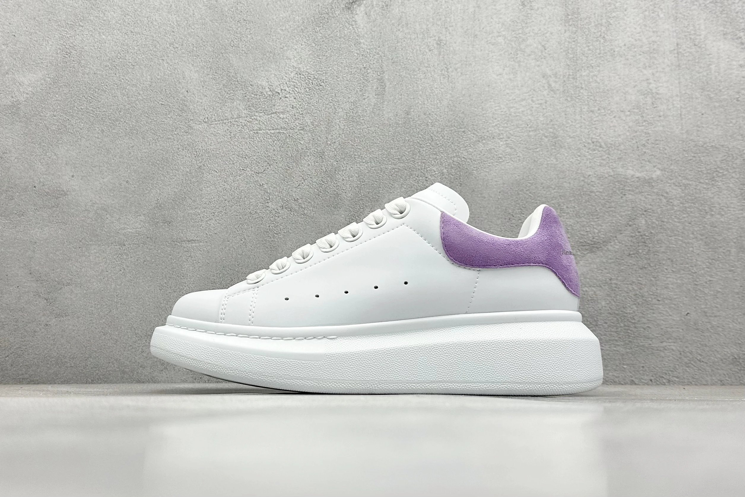 Purple velvet tail