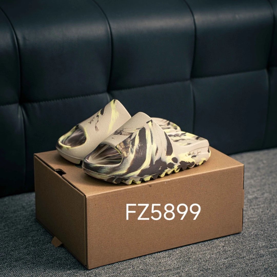 Camouflage FZ5899