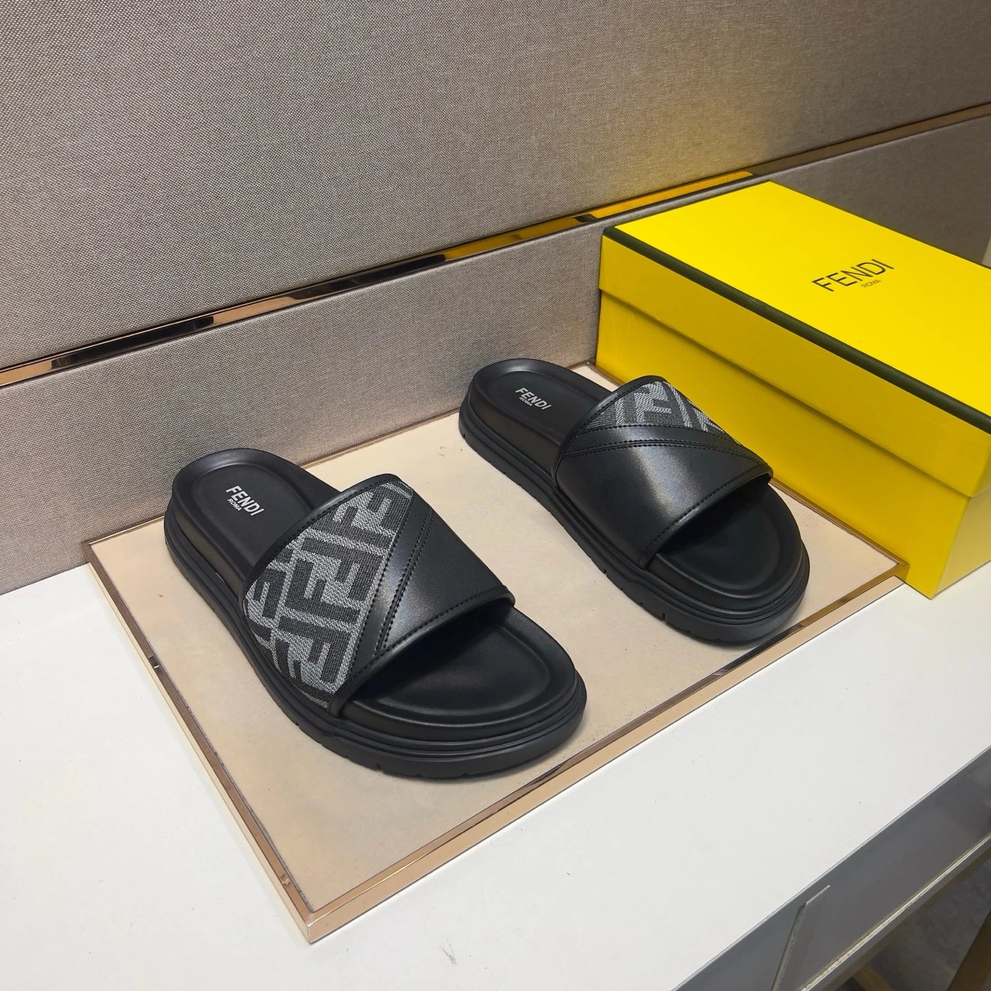Fendi FF Logo Slides [13 style