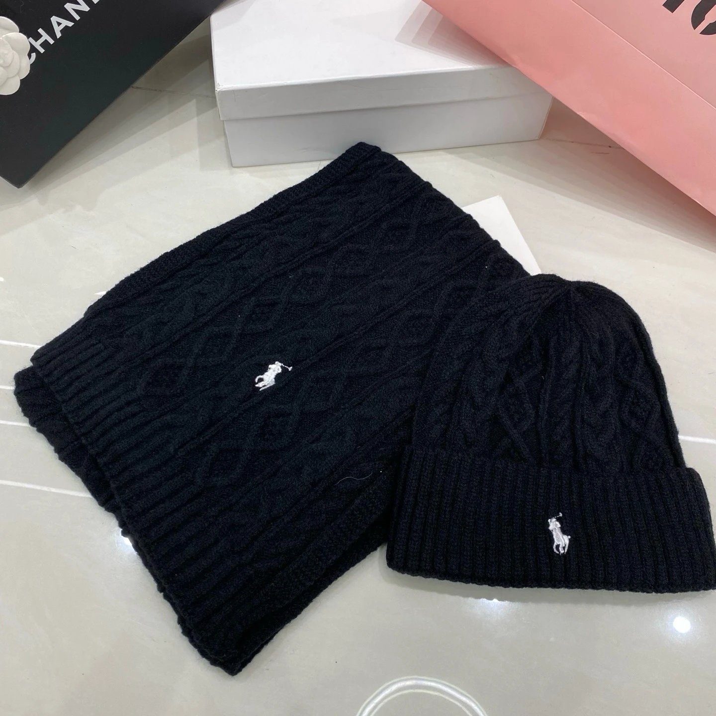 Product view 23