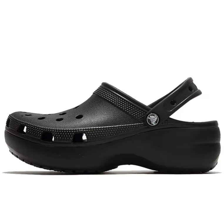 Crocs Classic Cloud All-Black