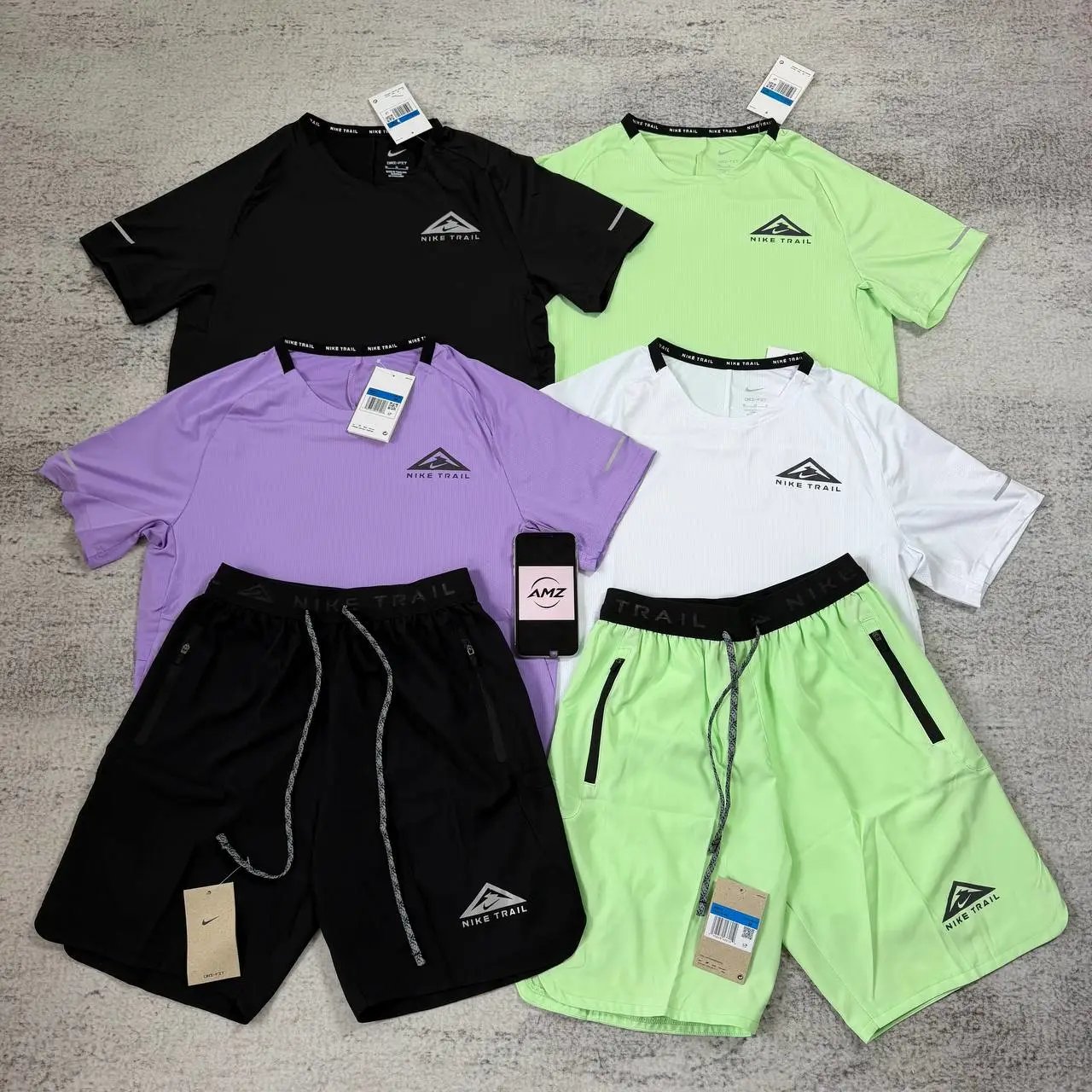 Nike Matching Sets Trail short-sleeve T-shirt and zip-pocket shorts set — Note: Choose your own color