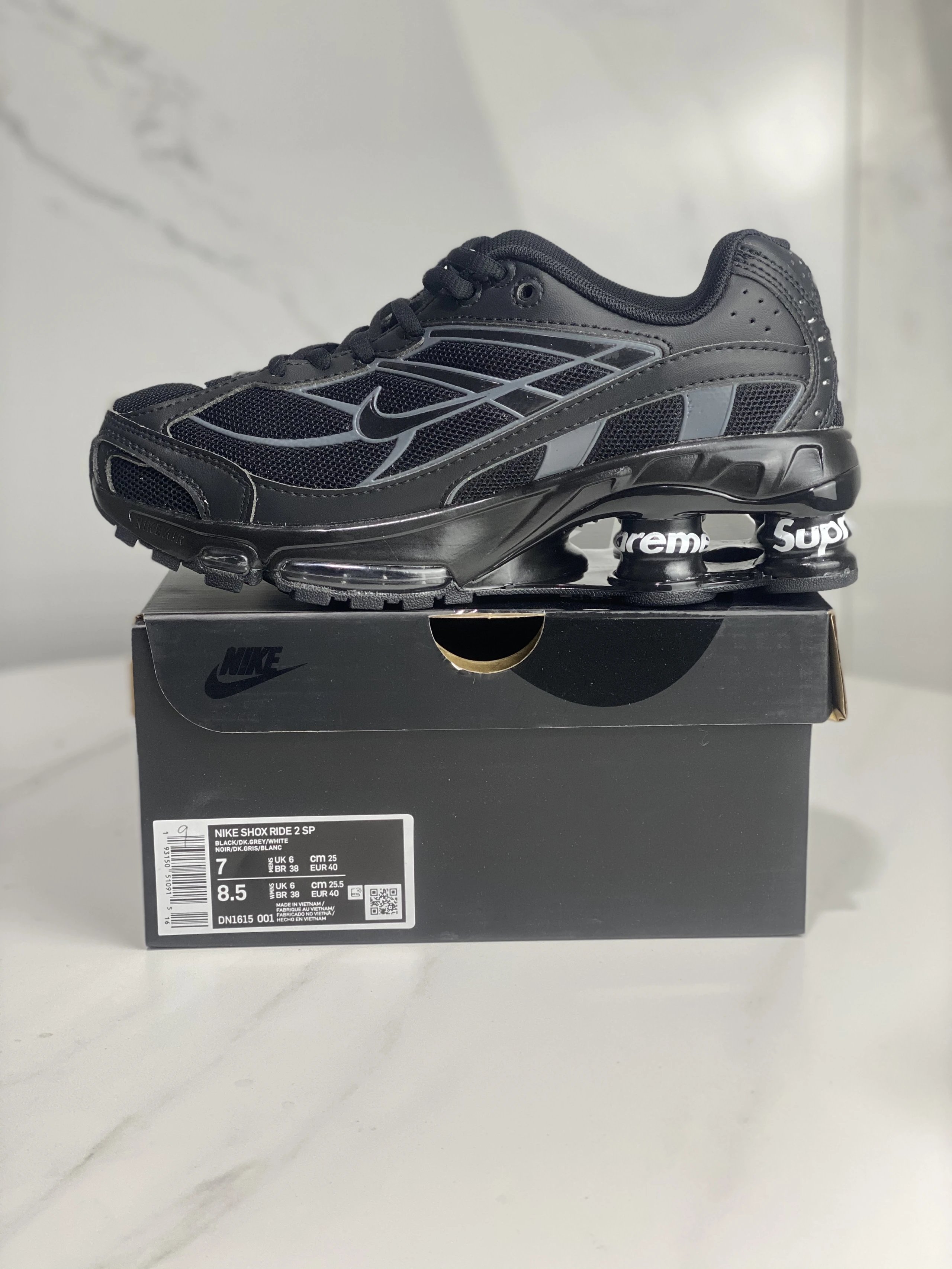 All Black DN1615-001
