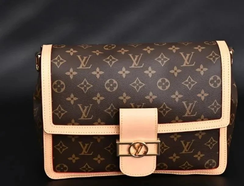 LV Daphne: 28 * 20 * 11