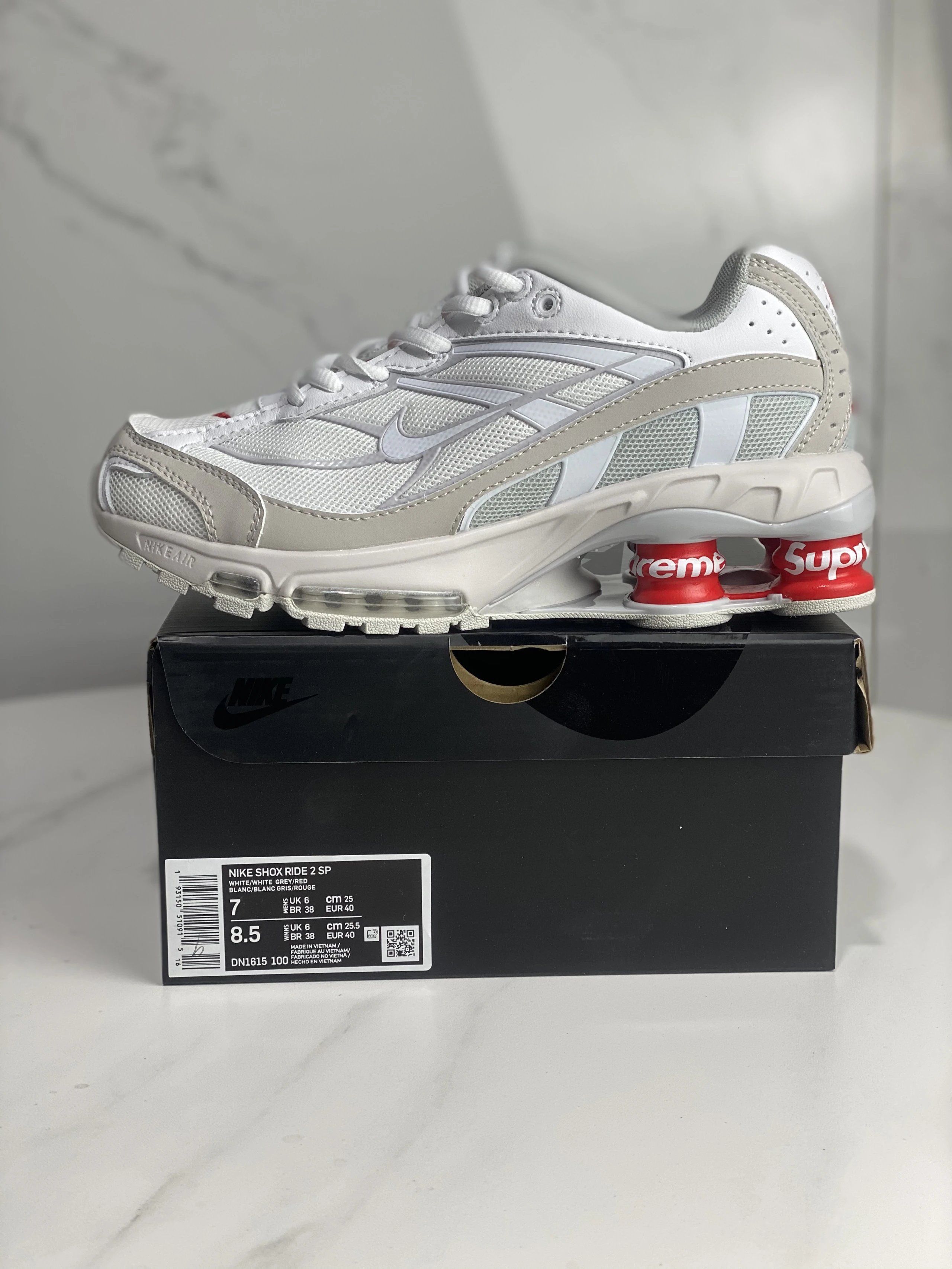 White/Red DN1615-100