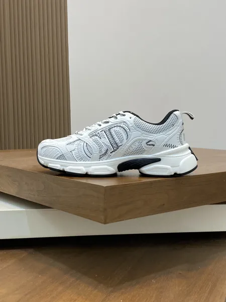 Off-White Diag Plus White/Black Chunky Sneakers - 5