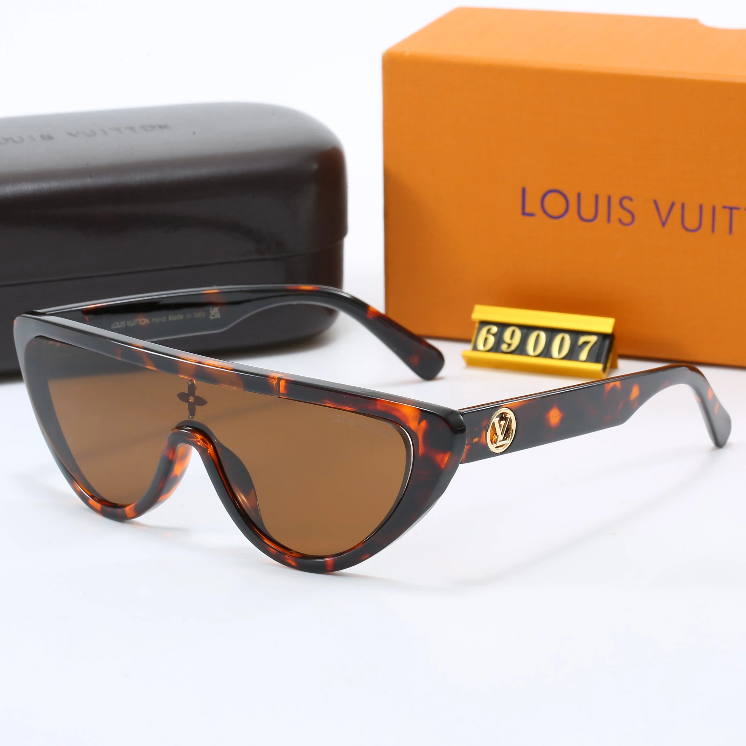 Louis Vuitton Monogram Shield Sunglasses White - 18