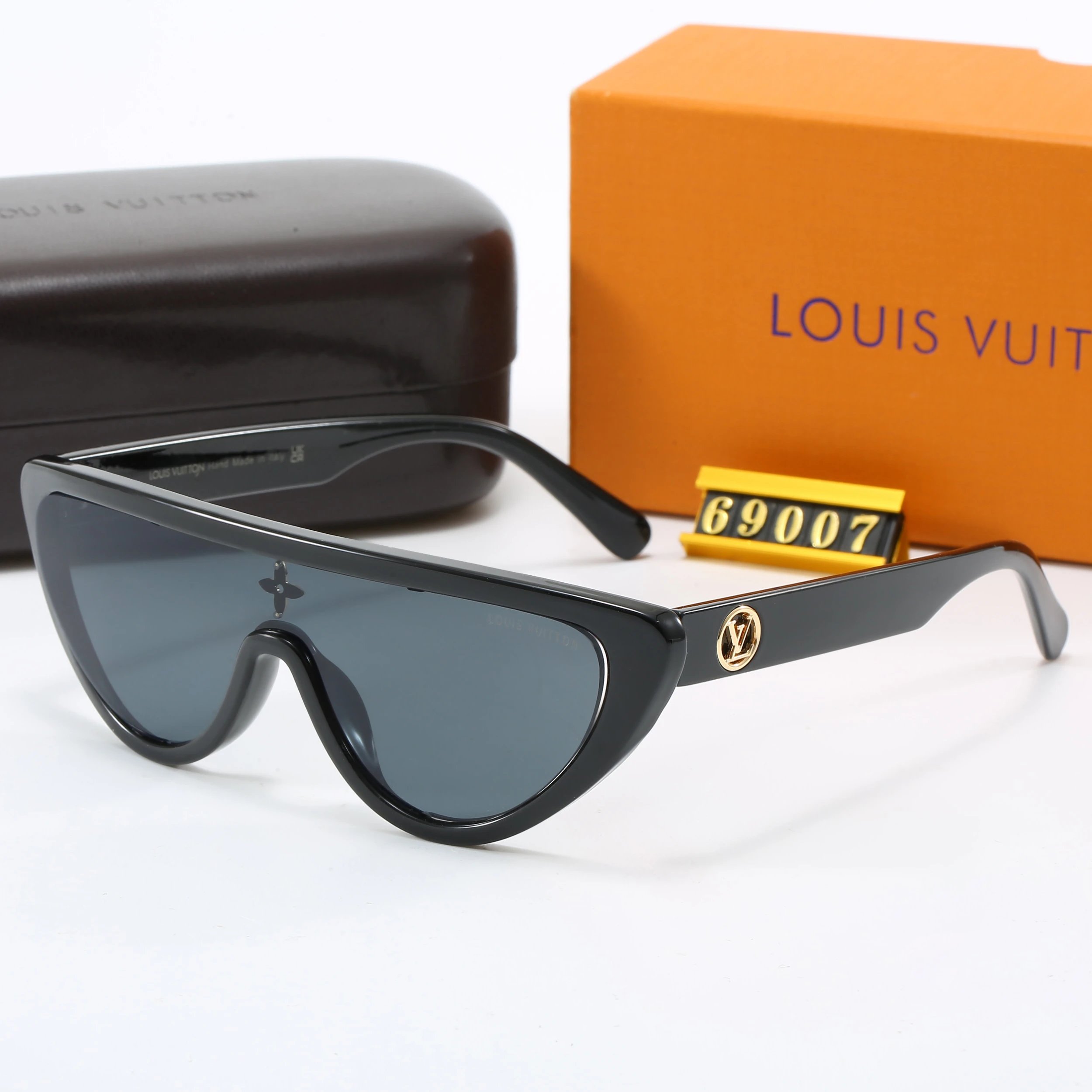 Louis Vuitton Monogram Shield Sunglasses White - 12
