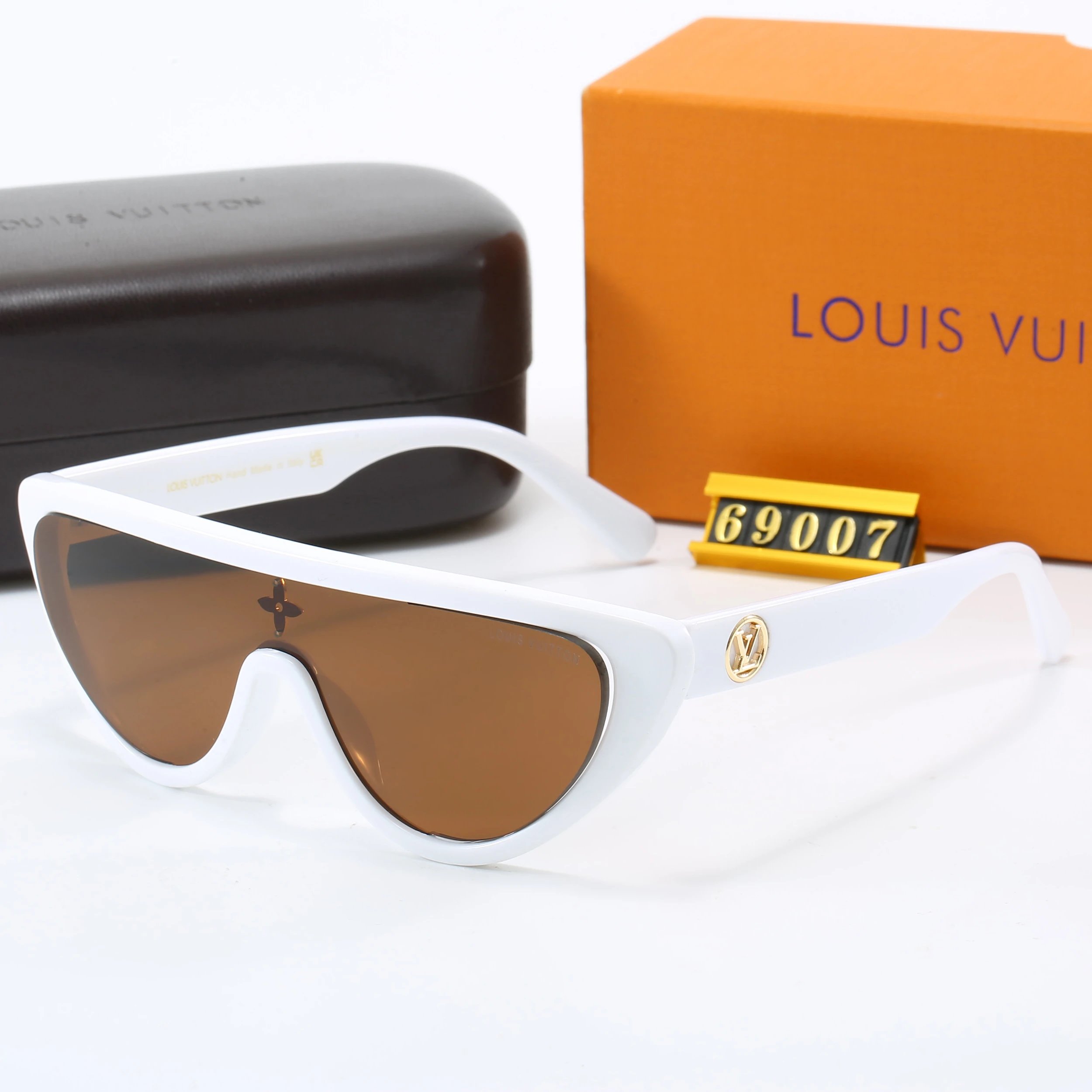 Louis Vuitton Monogram Shield Sunglasses White - 17
